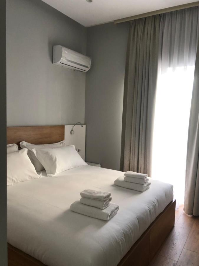טיראנה Andys Rooms Hotel מראה חיצוני תמונה