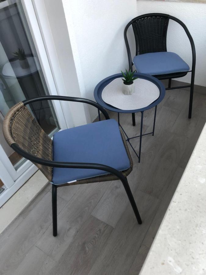 טיראנה Andys Rooms Hotel מראה חיצוני תמונה