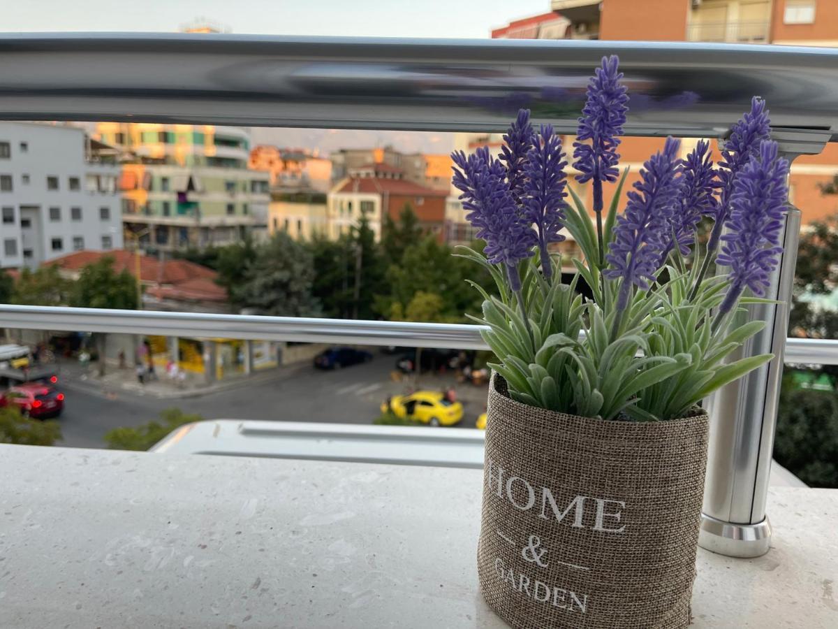 טיראנה Andys Rooms Hotel מראה חיצוני תמונה