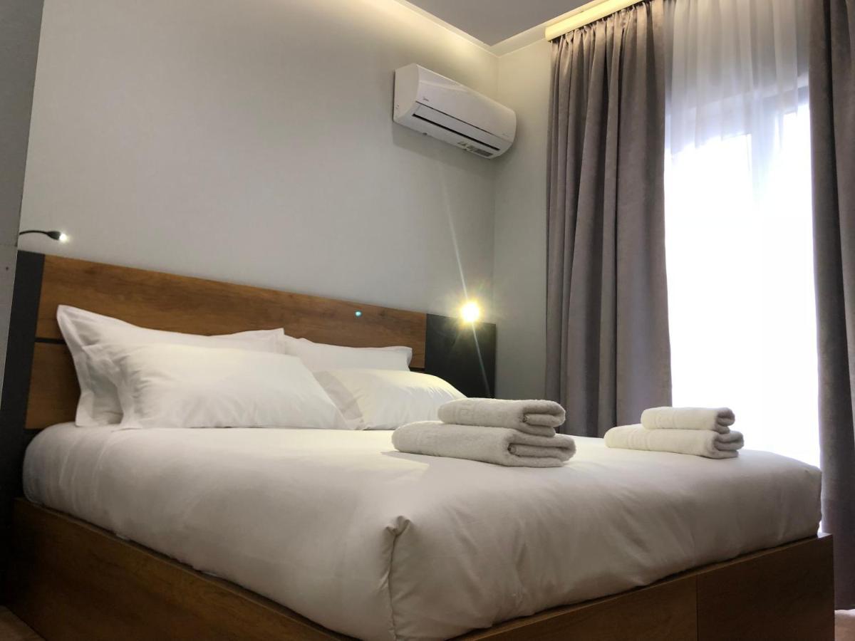 טיראנה Andys Rooms Hotel מראה חיצוני תמונה